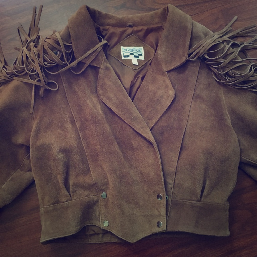 Yearbook genuine brown leather jacket with fringe